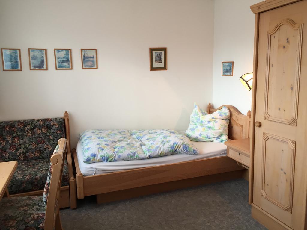 Dreischlaeger Hof Hotel Neustadt  Eksteriør billede