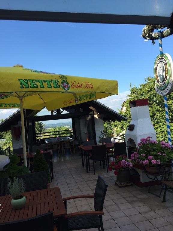 Dreischlaeger Hof Hotel Neustadt  Eksteriør billede